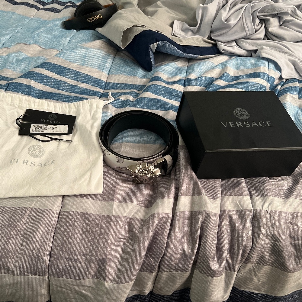 Versace La Medusa Silver Baroque Reversible Belt